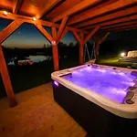 Nini House Swietajno Villa *