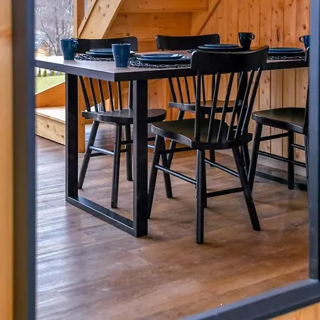 Nini House Swietajno