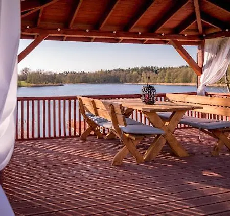 Nini House Swietajno