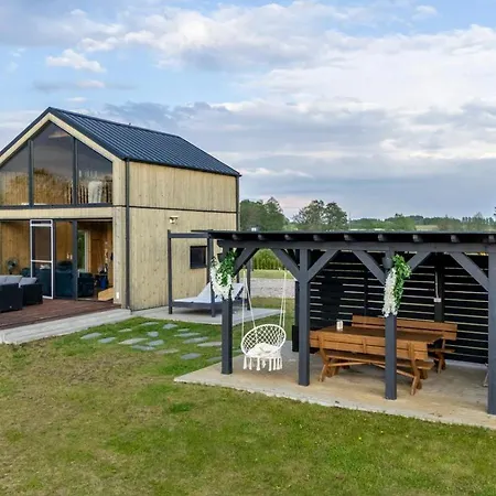 Nini House Swietajno