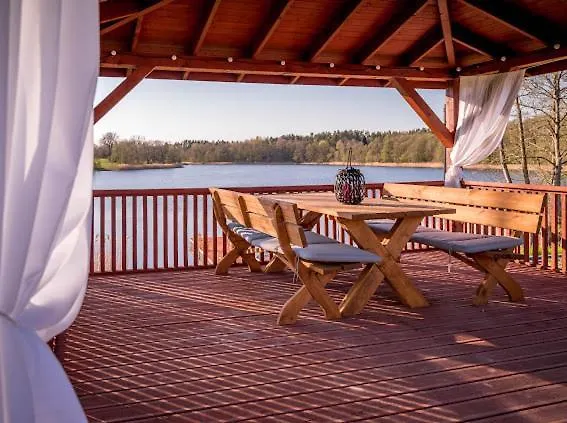 Nini House Swietajno